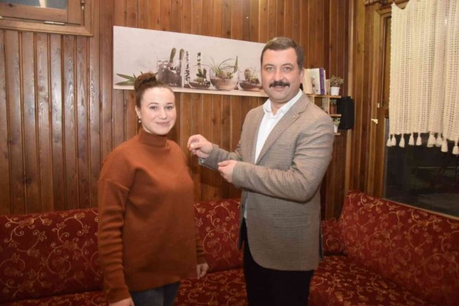 Savaştepeli Gençler Mhp’ye Üye Oldu