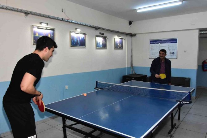 Gençlerin Projeleri Hayata Geçirilecek