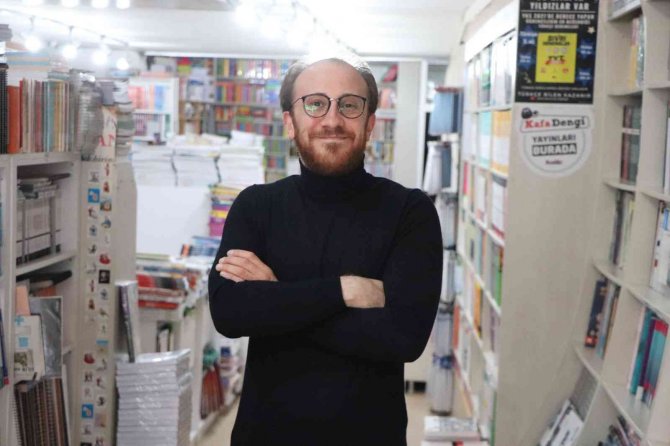 Sınav Dönemi Yaklaşırken Test Kitabı Satışlarında Artış Yaşanıyor