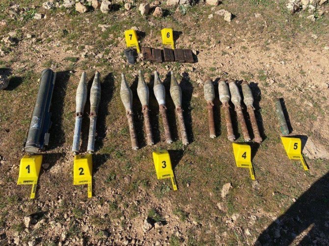 Terör Örgütü Pkk’ya Şırnak’ta Darbe: Çok Sayıda Mağara Ve Sığınak İmha Edildi