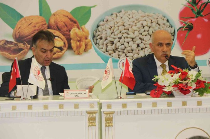 Bakan Kirişci: "Türkiye Su Zengini Değil Yıllık 574 Milimetrelik Ortalama Yağışımız Var. Suyu Verimli Kullanmak Zorundayız"
