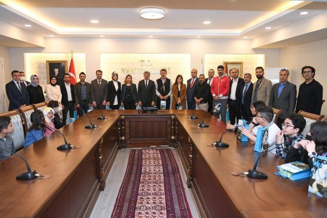 Tübi̇tak Projelerinde Van Başarısı