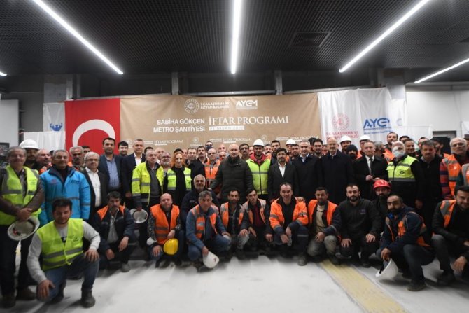 Bakan Karaismailoğlu: “Sabiha Gökçen Havalimanı Metro Hattını En Geç Ağustos Ayında Hizmete Açacağız”