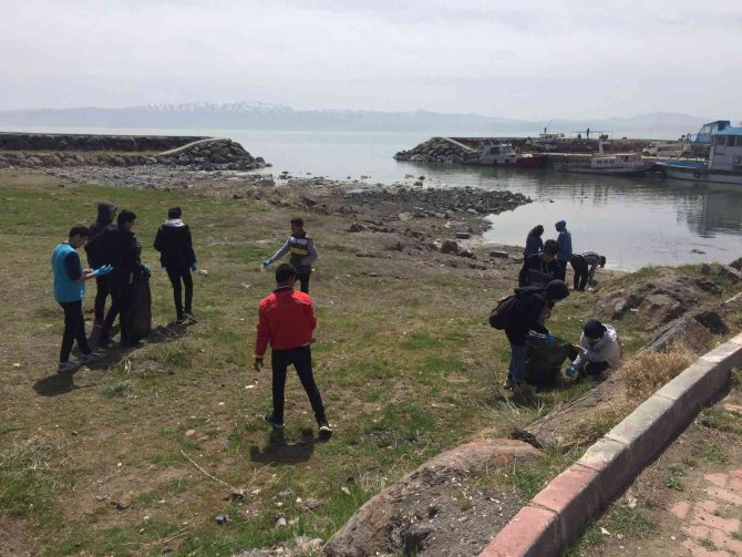 Erciş’te Dünya Günü Etkinliği