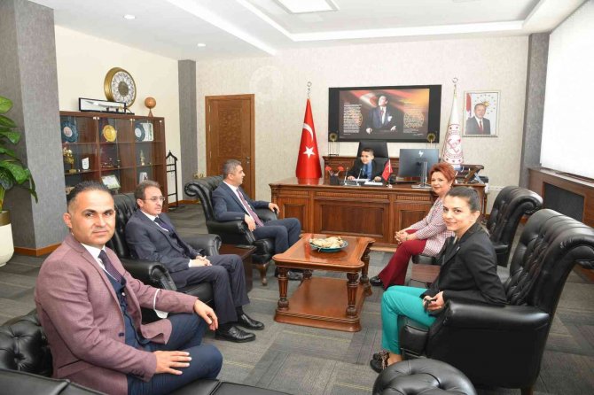 Minik Emir, Denizli’nin Yeni Milli Eğitim Müdürü Oldu