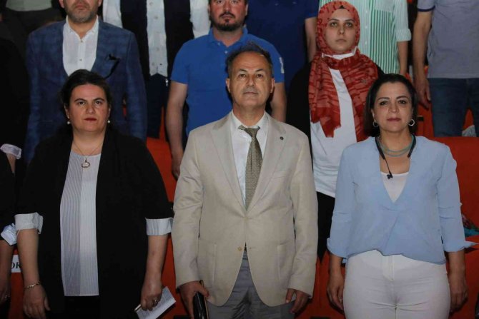 23 Nisan İçin Sahne Çocukların Oldu