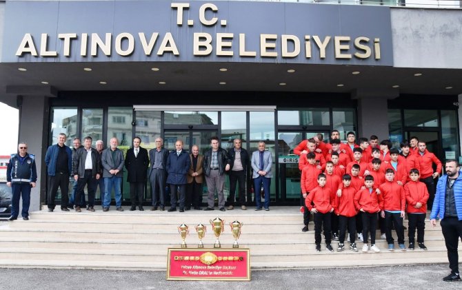 Altınova’da Yağlı Güreş Heyecanı Yaşanacak
