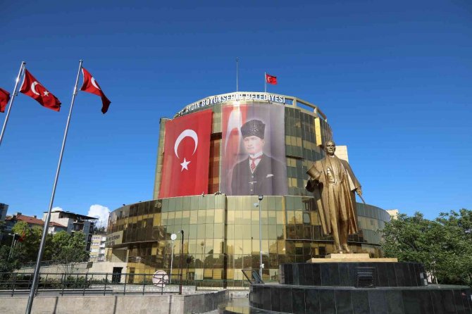 Aydın Büyükşehir Belediyesi 23 Nisan’ı Coşkuyla Kutlayacak