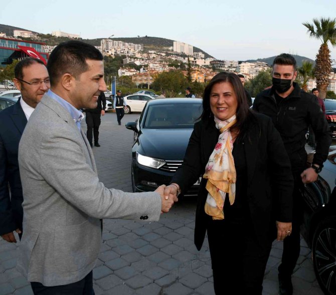 Başkan Çerçioğlu’ndan İftar Yemeğinde, Başkan Ömer Günel’e Tam Destek