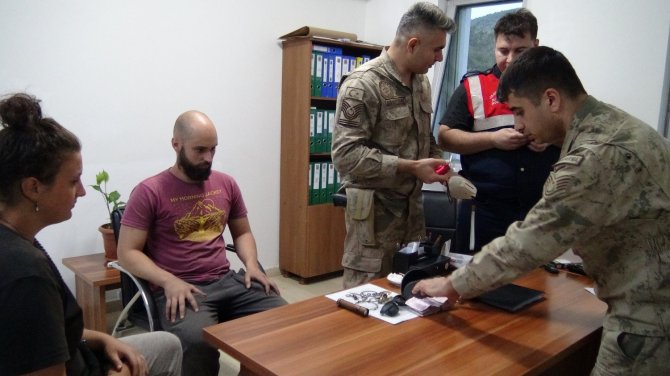 Gercüş’te Amerikalı Turistleri Soyan 2 Şüpheli Adliyeye Sevk Edildi