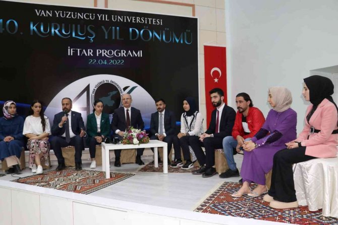 Yök Başkanı Özvar: “Üniversiteyi Üniversite Yapan Akademik Üretimdir”