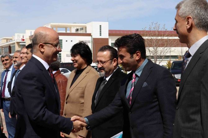 Yök Başkanı Prof. Dr. Özvar: "Üniversiteler Bizlerin Baş Tacıdır"