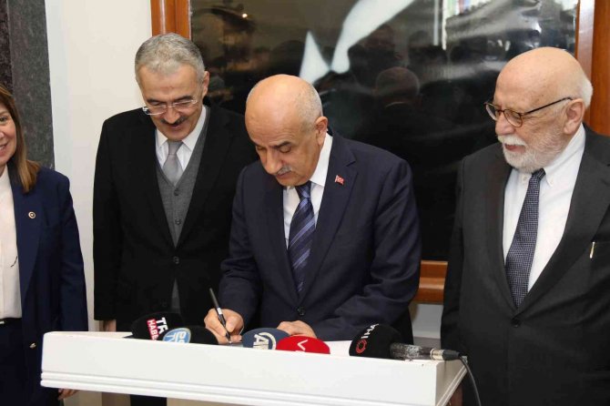 Tarım Ve Orman Bakanı Kirişci Eskişehir’de