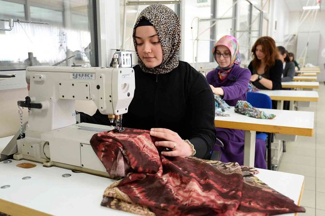 Butgem Mesleki Eğitime Güç Katıyor