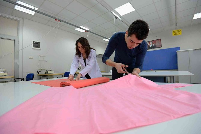 Butgem Mesleki Eğitime Güç Katıyor