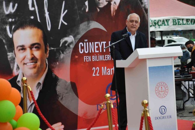 Cüneyt Doğruer Fen Bilimleri Laboratuvarı Açıldı
