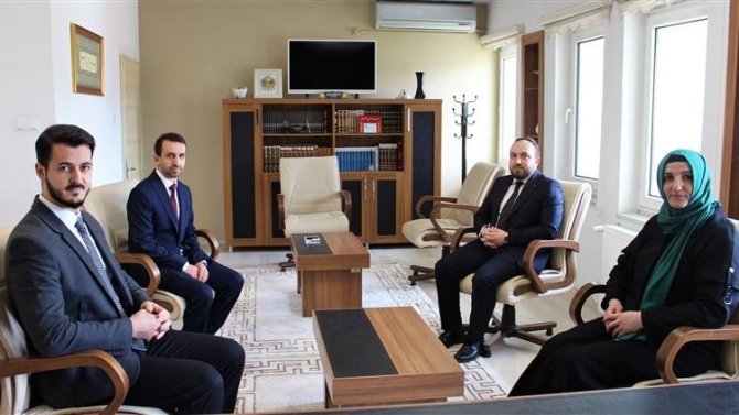 Din Görevlileri Belgelerini Müftü Erhun’un Elinden Aldı