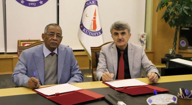 Dpü İle Özel Hartum Razi Üniversitesi Arasında İş Birliği Protokolü