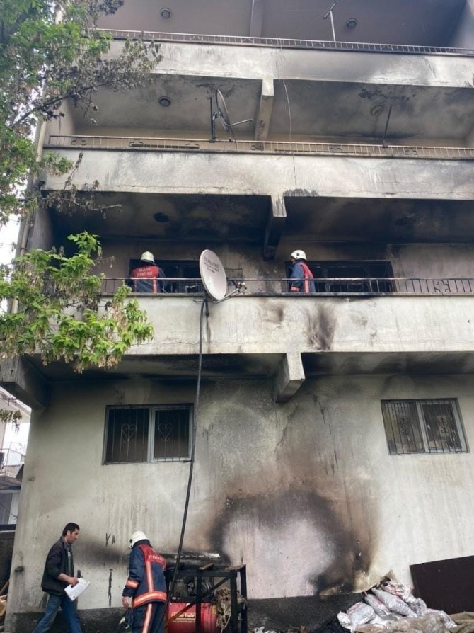 Elazığ’da Ev Yangını