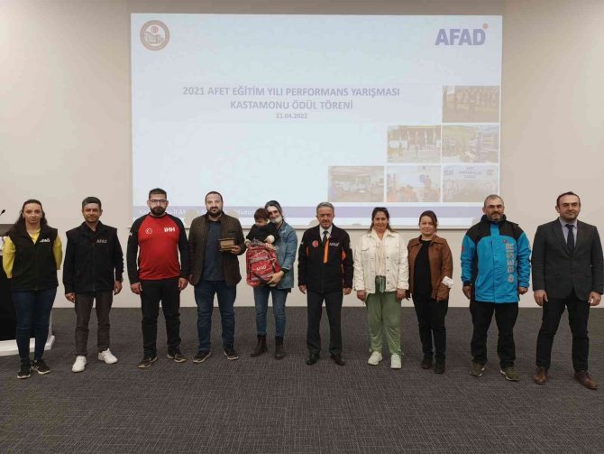 Afet Eğitim Yılı Performans Yarışması’nda Ödüller Sahiplerine Verildi