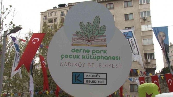 Kadıköy’de 23 Nisan Öncesi Defne Park Çocuk Kütüphanesi Açıldı