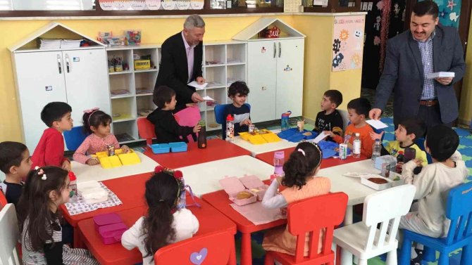 Kulu’da Tekne Orucu Tutan Çocuklar Ödüllendirildi