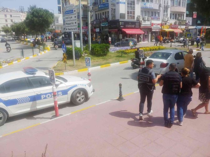Kuşadası Belediye Başkan Yardımcısına Saldırı