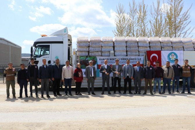 Manisa Büyükşehir Belediyesinden Kula Ve Selendili Üreticilere Destek