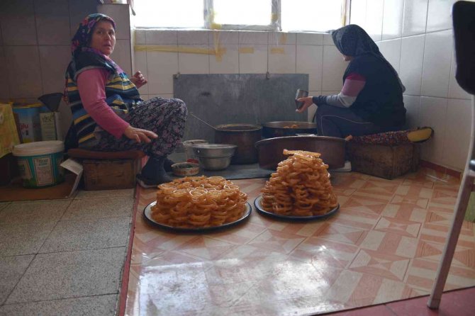 Türkiye’de Bu Tatlıyı Yapan Tek Aile Kaldı