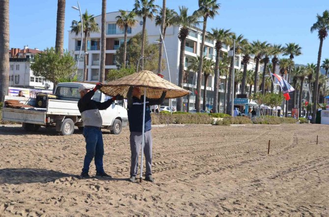 Marmaris’te Halk Plajları Yaza Hazırlanıyor