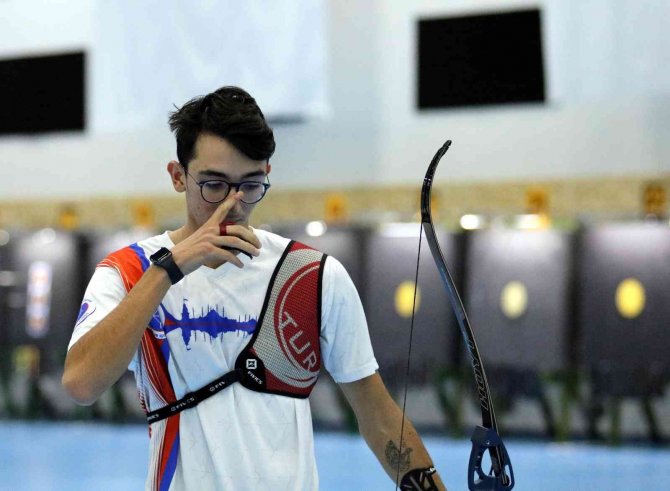 Mete Gazoz: “2024 Paris Olimpiyatları’nda Şampiyon Olmak İstiyorum”