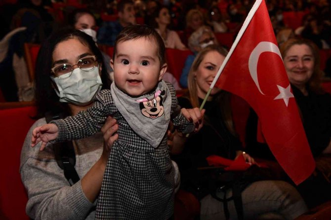 Minikler Burak Kut İle Coştu