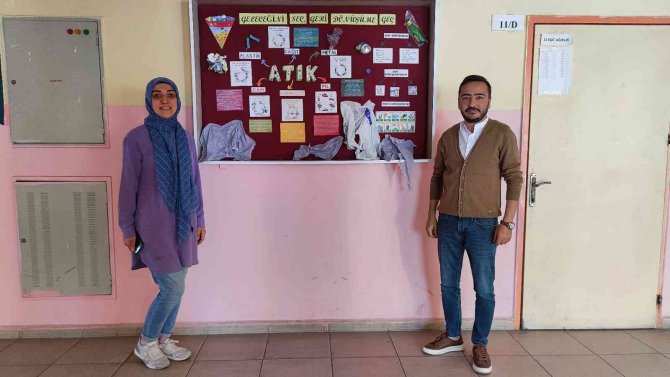 Silopi’de ’Sıfır Atık Projesi’ İle Öğrenciler Vatandaşı Bilgilendirdi