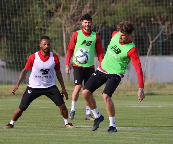 Antalyaspor İle Kayserispor 56. Randevuda