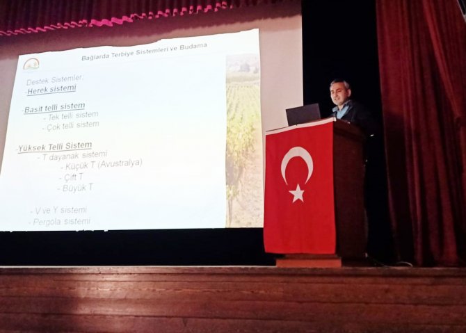 Tekirdağ Bağcılık Araştırma Enstitüsü, Çanakkaleli Bağcıları Bilgilendirdi