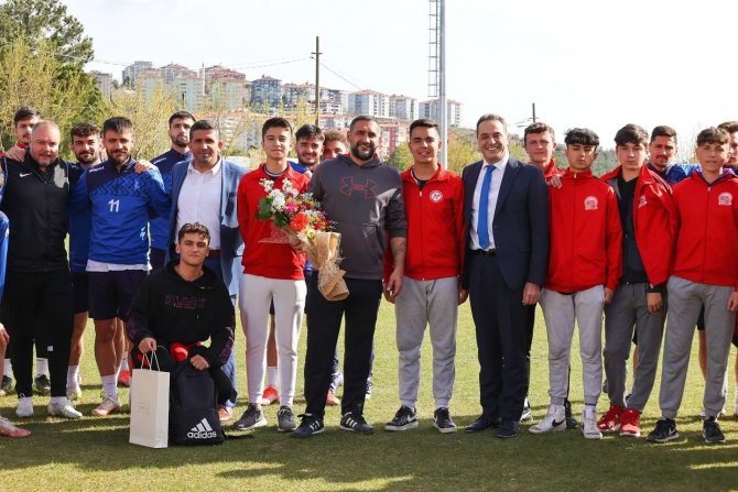 Uşakspor, Şanlıurfa Deplasmanına Hazırlanıyor