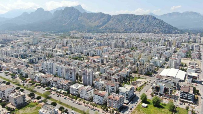 Kiraları Ev Sahipleri İle Aracılar Şişiriyor
