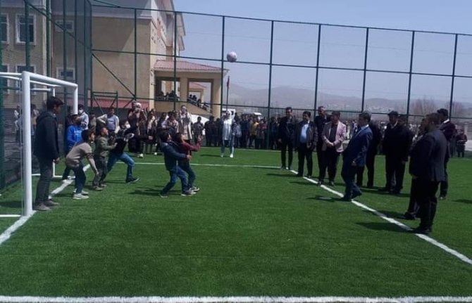 Özalp’te 3 Sentetik Çim Saha Açıldı