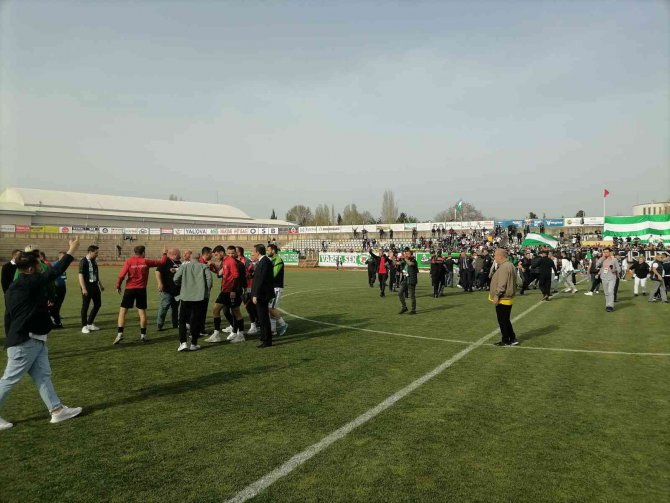 Tff 3. Lig’e Yükselme Maçında Olaylar Çıktı