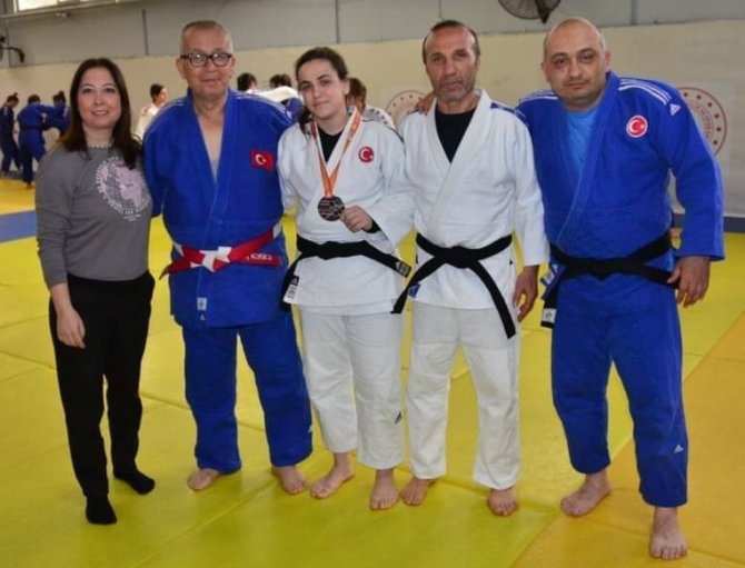 Yunusemreli Judocu Sümeyye, Paris Yolcusu