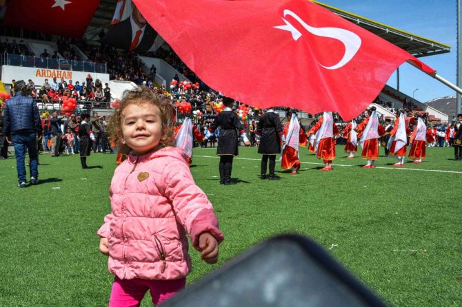Ardahan’da 23 Nisan Coşkuyla Kutlandı
