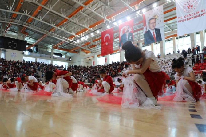 23 Nisan Erzincan’da Coşkuyla Kutlandı