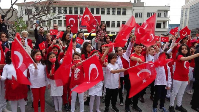 23 Nisan Kutlamaları Bursa’da Coşkuyla Başladı