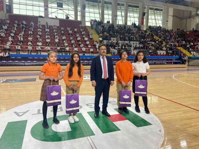 Afyonkarahisar’da 23 Nisan Coşkusu