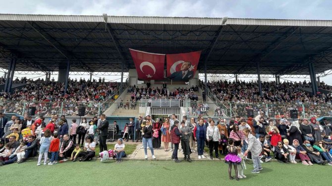Çaycuma’da 23 Nisan Yoğun Katılımla Kutlandı