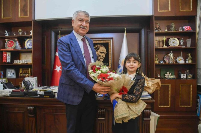 Zeydan Karalar Makamını Küçük Melis’e Bıraktı