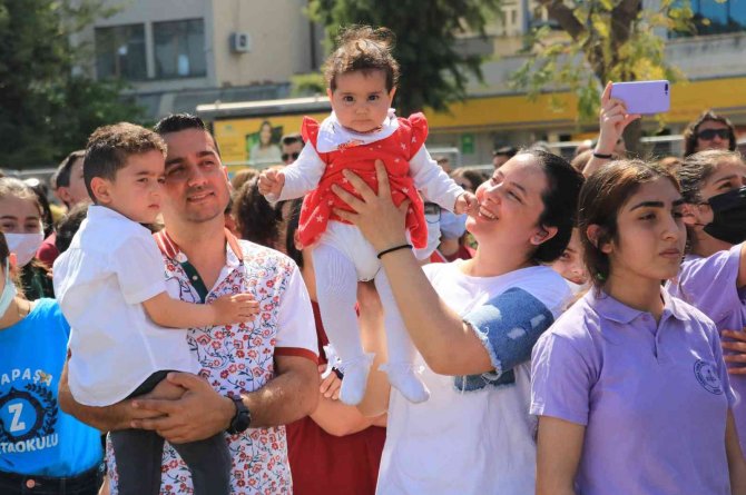 Adana’da 23 Nisan Ulusal Egemenlik Ve Çocuk Bayramı Coşkusu