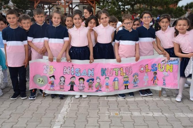 Şuhutta 23 Nisan Coşkuyla Kutlandı