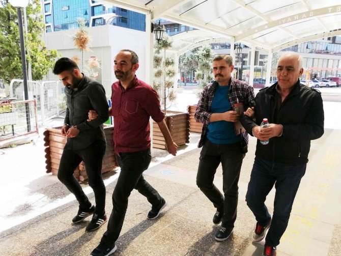 Alacaklısını Vurdu, Polisin Operasyonuyla Yakalandı