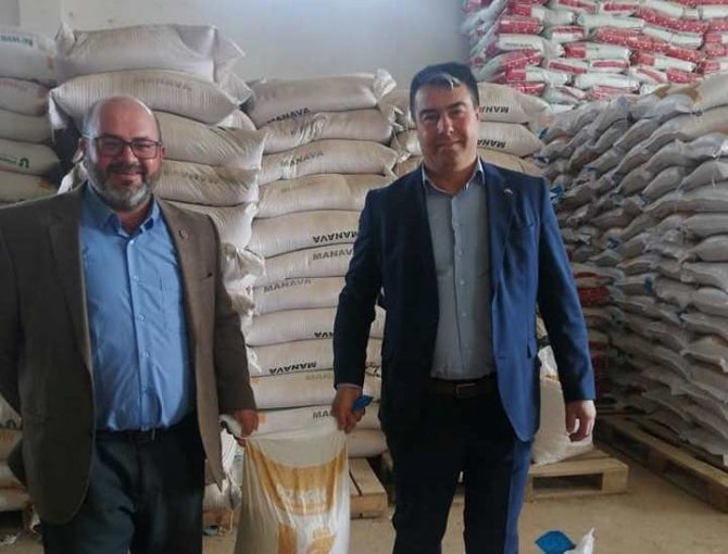 Aslanapa’da Çiftçilere 31 Bin 800 Kilogram Nohut Tohumu Dağıtıldı